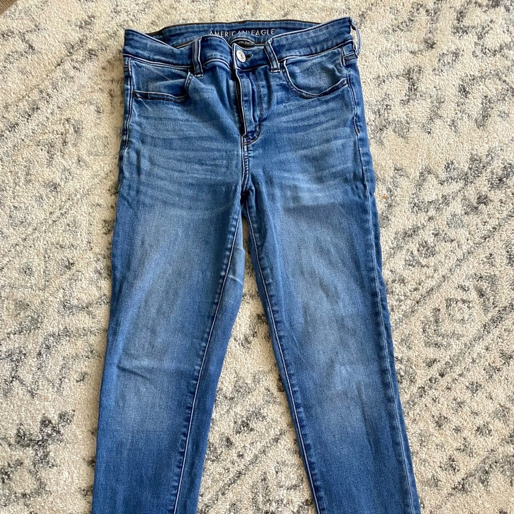 Womens American Eagle jeans